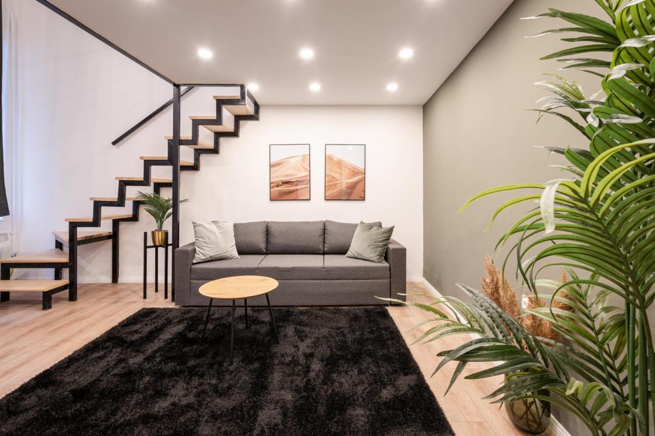 D24 - Historic Quarter Design Loft - Best Location By Bqa 布达佩斯 外观 照片